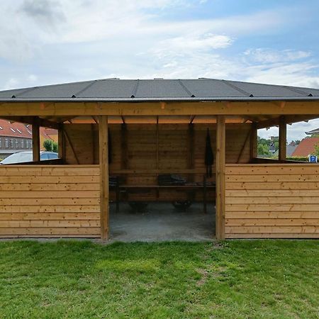 Хостел Stoberiet Свеннборг Екстер'єр фото A wooden gazebo